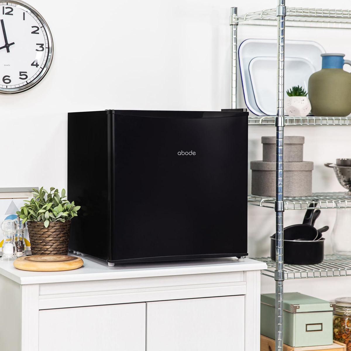 Abode 43L Table Top Mini Fridge With Ice Box ATTF0E1W