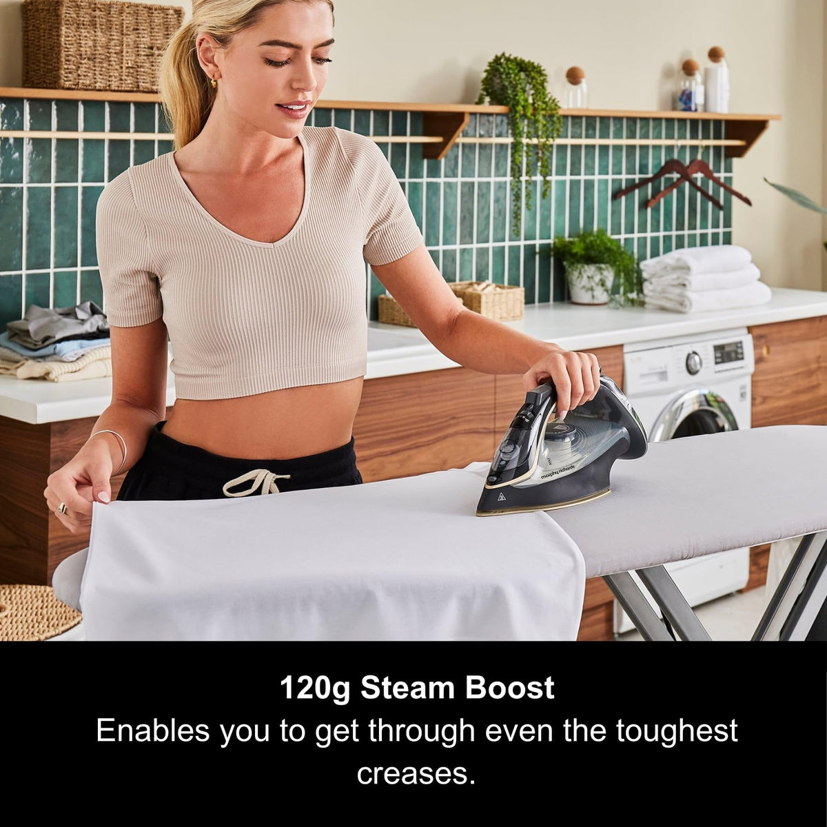 Morphy Richards Crystal Clear Steam Iron 2400W